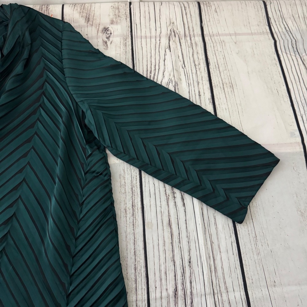 Chicos Emerald Green Chevron Pleated Open Front Cardigan Topper Size 2 Large - Picture 6 of 8